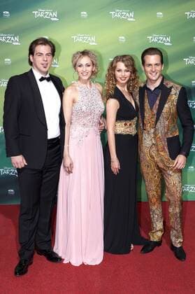 Patrick Stanke, Sabrina Weckerlin, Tessa Sunniva van Tol und Alexander Klaws bei der Premiere des Musicals Tarzan im Stage Metronom Theater. Oberhausen, 06.11.2016 Foto:xC.xHardtx xFuturexImage