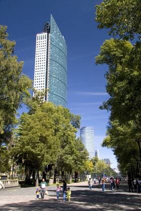 A view of the Torre Mayor building from Chapultepec Park in Mexico City, Mexico.  Copyright: xDavidxR.xFrazierx xDanitaxDelimont SA13 DFR0161