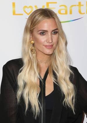 November 7, 2016 - Hollywood, CA, United States - 07 November 2016 - Hollywood, California - Ashlee Simpson. Premiere Of God vs Trump held at The TCL Chinese Theatre. Photo Credit: AdMedia Hollywood United States - ZUMAa123 20161107_zaa_a123_084