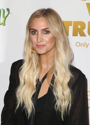 November 7, 2016 - Hollywood, CA, United States - 07 November 2016 - Hollywood, California - Ashlee Simpson. Premiere Of God vs Trump held at The TCL Chinese Theatre. Photo Credit: AdMedia Hollywood United States - ZUMAa123 20161107_zaa_a123_120