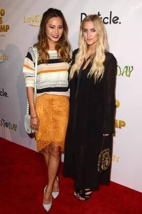 LOS ANGELES - NOV 7: Jamie Chung, Ashlee Simpson at the God VS Trump Premiere at TCL Chinese 6 Theaters on November 7, 2016 in Los Angeles, CA  Copyright: xHPAx xIPAx
