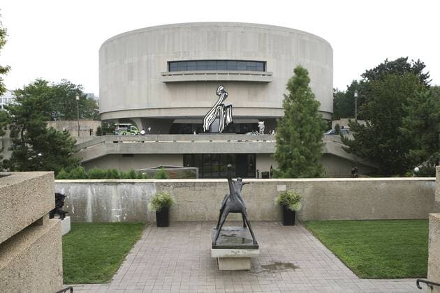 Architektur von Gordon Bunshaft The Hirshhorn Museum on the mall in Washington DC.  Copyright: xDennisxBrackx xDanitaxDelimont US09 DBK0972