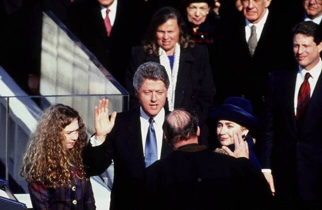Bill Clinton takes the Oath of Office at the Inauguration of William Jefferson Clinton on January 20, 1993 at the US Capitol.  Copyright: xDennisxBrackx xDanitaxDelimont US09 DBK1253