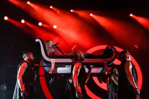 November 8, 2016 - Df, Mexico - EUM20161108ESP20.JPG.CIUDAD DE MEXICO MusicMusica-Mariah Carey.- La cantante estadounidense Mariah Carey se presenta en la Arena Ciudad de Mexico, 8 de noviembre de 2016.  - ZUMAu78_ 20161108_zaf_u78_097