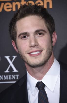 Cast member Blake Jenner attends the premiere of The Edge of Seventeen held at the Regal LA Live in Los Angeles on November 9, 2016.  LAP20161109121 PHILxMcCARTEN