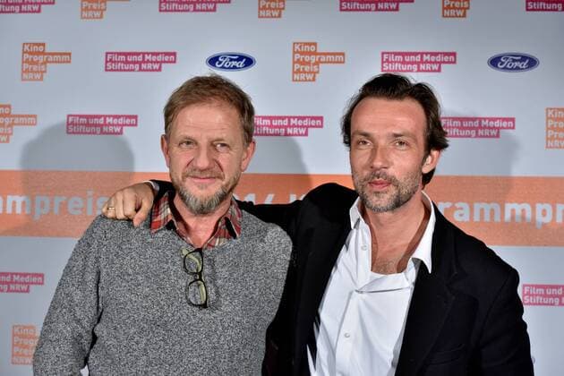 Der Regisseur Sönke Wortmann, l-r, und Schauspieler Lucas Gregorowicz posieren am 09.11.2016 in Köln vor der 26. Verleihung der Kinoprogrammpreise NRW 2016 der Film und Medien Stiftung NRW.