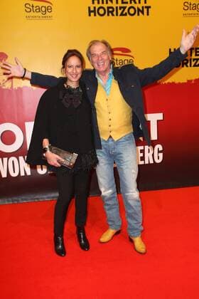 Wolfgang und Djamila Fierek bei der Hinterm Horizont Musical Premiere am 10.11.2016 in Hamburg Hinterm Horizont Musical Premiere in Hamburg, 2016 