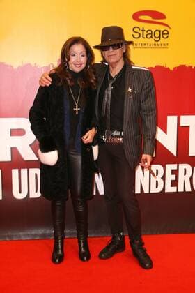 Themen der Woche Bilder des Tages Udo Lindenberg und Vicky Leandros bei der Hinterm Horizont Musical Premiere am 10.11.2016 in Hamburg Hinterm Horizont Musical Premiere in Hamburg, 2016 