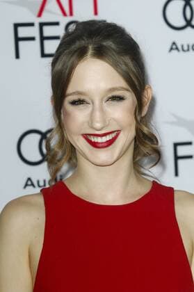 AFI Fest - Filmpremiere Rules Dont Apply Taissa Farmiga AFI FEST SCREENING OF RULES DON T APPLY Hollywood Patrick Rideaux PicturePerfect