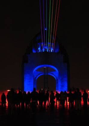 Festival of Lights in Mexiko-Stadt View of the Monumento a la Revolución in Mexico City, Mexico, on 10 November 2016, during the inauguration of the third International Festival of Lights Filux 2016, where more than 15 international artists will participate. THIRD EDITION OF THE INTERNATIONAL FESTIVAL OF LIGHTS FILUX 2016 !ACHTUNG: NUR REDAKTIONELLE NUTZUNG!  MEX58 20161111-636144409493222774