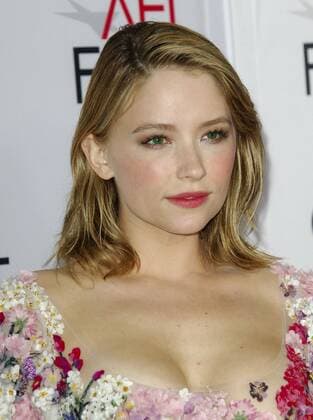 AFI Fest - Filmpremiere Rules Dont Apply Haley Bennett AFI FEST SCREENING OF RULES DON T APPLY Hollywood Patrick Rideaux PicturePerfect