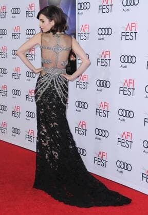AFI Fest - Filmpremiere Rules Dont Apply November 10, 2016 - Hollywood, CA, United States - 10 November 2016 - Hollywood, California. Lily Collins. AFI FEST 2016 - Opening Night Premiere Of Rules Don t Apply held at TCL Chinese Theater. Photo Credit: AdMedia Hollywood United States - ZUMAa123 20161110_zaa_a123_041