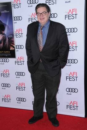 AFI Fest - Filmpremiere Rules Dont Apply November 10, 2016 - Hollywood, CA, United States - 10 November 2016 - Hollywood, California. Oliver Platt. AFI FEST 2016 - Opening Night Premiere Of Rules Don t Apply held at TCL Chinese Theater. Photo Credit: AdMedia Hollywood United States - ZUMAa123 20161110_zaa_a123_101