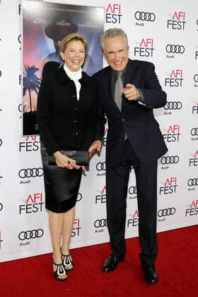 Annette Bening und Warren Beatty bei der Rules Don t Apply Filmpremiere im Rahmen der Opening Night vom AFI Fest am 10.11.2016 in Los Angeles AFI FEST 2016 Presented By Audi - Opening Night - Premiere of Rules Don t Apply in Hollywood, Los Angeles 