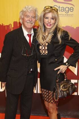 Hans-Georg Muth und Gisela Muth bei der Premiere des Musicals Hinterm Horizont im Operettenhaus. Hamburg, 10.11.2016 Foto:xgbrcix xFuturexImage