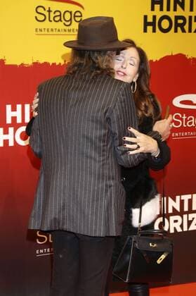Udo Lindenberg und Vicky Leandros bei der Premiere des Musicals Hinterm Horizont im Operettenhaus. Hamburg, 10.11.2016 Foto:xgbrcix xFuturexImage