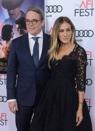 Cast member Sarah Jessica Parker and her husband, actor Matthew Broderick attend the premiere of the motion picture dramatic comedy Rules Don t Apply at TCL Chinese Theatre in the Hollywood section of Los Angeles on November 10, 2016. Storyline: An unconventional love story of an aspiring actress, her determined driver, and the eccentric billionaire who they work for.  LAP2016111024 JIMxRUYMEN