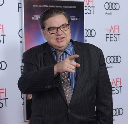 Cast member Oliver Platt attends the premiere of the motion picture dramatic comedy Rules Don t Apply at TCL Chinese Theatre in the Hollywood section of Los Angeles on November 10, 2016. Storyline: An unconventional love story of an aspiring actress, her determined driver, and the eccentric billionaire who they work for.  LAP2016111036 JIMxRUYMEN