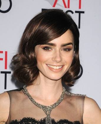 November 10, 2016 - Los Angeles, California, United States - November 10th 2016 - Los Angeles California USA - Actress LILY COLLINS at the AFI Film Festival Opening Night Premiere Rules Don t Apply held at the TCL Chinese Theater, Los Angeles, CA Los Angeles United States - ZUMAf05_ 20161110_zaf_f05_046