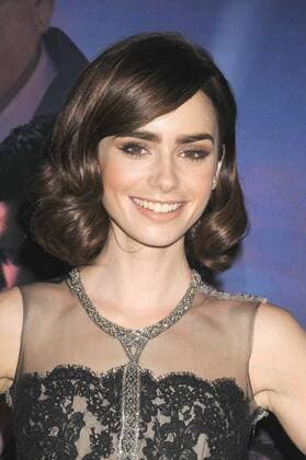 November 10, 2016 - Los Angeles, California, United States - November 10th 2016 - Los Angeles California USA - Actress LILY COLLINS at the AFI Film Festival Opening Night Premiere Rules Don t Apply held at the TCL Chinese Theater, Los Angeles, CA Los Angeles United States - ZUMAf05_ 20161110_zaf_f05_049