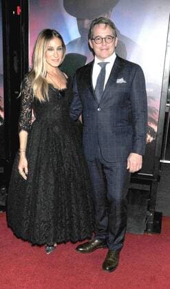 November 10, 2016 - Los Angeles, California, United States - November 10th 2016 - Los Angeles California USA - Actress SARAH JESSICA PARKER, Actor MATTHEW BRODERICK at the AFI Film Festival Opening Night Premiere Rules Don t Apply held at the TCL Chinese Theater, Los Angeles, CA Los Angeles United States - ZUMAf05_ 20161110_zaf_f05_066