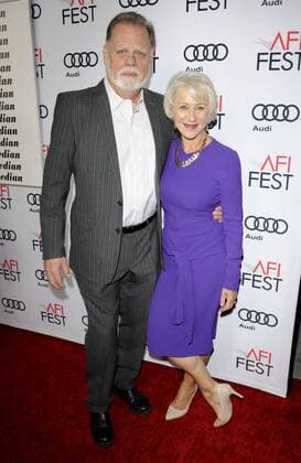 Bilder des Tages Taylor Hackford & wife Helen Mirren AFI FEST SCREENING OF THE COMEDIAN Hollywood Patrick Rideaux PicturePerfect