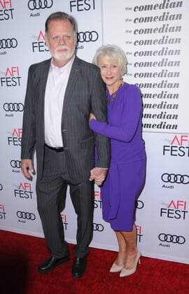 November 11, 2016 - Hollywood, CA, United States - 11 November 2016 - Hollywood, California. Taylor Hackford, Helen Mirren. AFI FEST 2016 Presented By Audi - Premiere Of Sony Pictures Classics The Comedian held at The Egyptian Theater. Photo Credit: AdMedia Hollywood United States - ZUMAa123 20161111_zaa_a123_014