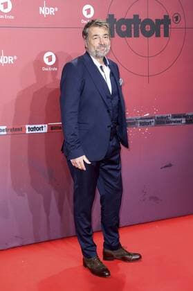 Stefan Gubser bei der Premiere des 1000. Tatort-Krimis Taxi nach Leipzig im Cinemaxx Dammtor. Hamburg, 11.11.2016 Foto:xH.xHartmannx xFuturexImage