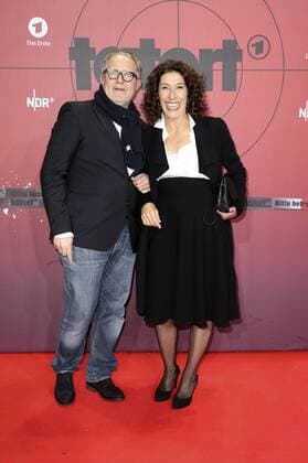 Harald Krassnitzer und Adele Neuhauser bei der Premiere des 1000. Tatort-Krimis Taxi nach Leipzig im Cinemaxx Dammtor. Hamburg, 11.11.2016 Foto:xH.xHartmannx xFuturexImage