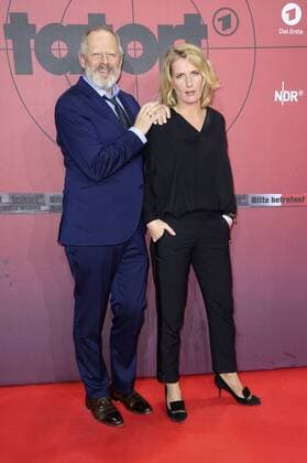 Axel Milberg und Maria Furtwängler bei der Premiere des 1000. Tatort-Krimis Taxi nach Leipzig im Cinemaxx Dammtor. Hamburg, 11.11.2016 Foto:xH.xHartmannx xFuturexImage