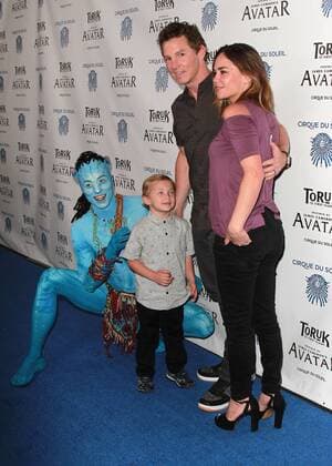 November 12, 2016 - Los Angeles, California, United States - 11 November 2016 - Los Angeles, California - Shawn Hatosy, Leo Hatosy, and Kelly Albanese. Cirque du Soleil Toruk - The First Flight Opening Night held at Staples Center. Photo Credit: PMA AdMedia Los Angeles United States - ZUMAa123 20161112_zaa_a123_055