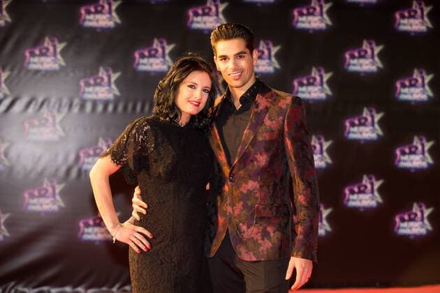 Christophe Licata mit Partnerin Coralie CELEBRITES : NRJ Music Awards - Cannes - 12 11 2016 NicolasGavet 