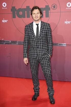 Felix Klare bei der Premiere des 1000. Tatort-Krimis Taxi nach Leipzig im Cinemaxx Dammtor. Hamburg, 11.11.2016 Foto:xgbrcix xFuturexImage