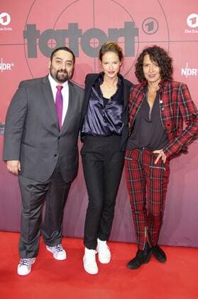 Kailas Mahadevan, Lisa Bitter und Ulrike Folkerts bei der Premiere des 1000. Tatort-Krimis Taxi nach Leipzig im Cinemaxx Dammtor. Hamburg, 11.11.2016 Foto:xgbrcix xFuturexImage