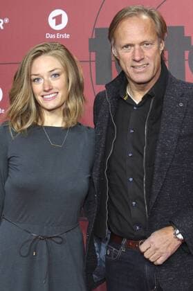 Katharina Delling mit Vater Gerhard Delling bei der Premiere des 1000. Tatort-Krimis Taxi nach Leipzig im Cinemaxx Dammtor. Hamburg, 11.11.2016 Foto:xgbrcix xFuturexImage
