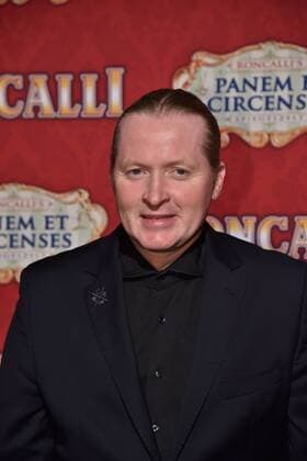 Joey Kelly bei der Premiere am 13.11.2016 in Köln der Roncalli Dinnershow Panem et Circenses. Deutschlands erste Dinnershow im historischen Spiegelzelt kehrt nach 25 Jahren zurück nach Köln und beendet somit das 40. Jubiläumsjahr von Roncalli in der Domstadt