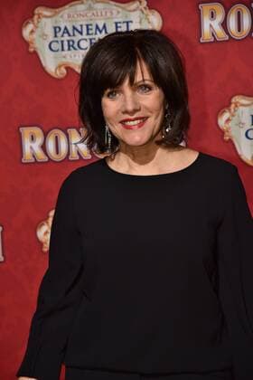 Moderatorin Birgit Schrowange bei Premiere am 13.11.2016 in Köln der Roncalli Dinnershow Panem et Circenses. Deutschlands erste Dinnershow im historischen Spiegelzelt kehrt nach 25 Jahren zurück nach Köln und beendet somit das 40. Jubiläumsjahr von Roncalli in der Domstadt