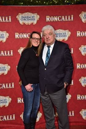 Hans Meiser mit Tochter Anouk bei der Premiere am 13.11.2016 in Köln der Roncalli Dinnershow Panem et Circenses. Deutschlands erste Dinnershow im historischen Spiegelzelt kehrt nach 25 Jahren zurück nach Köln und beendet somit das 40. Jubiläumsjahr von Roncalli in der Domstadt