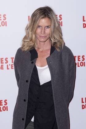 Filmpremiere Les tetes de L Emploi in Paris Sarah Lelouch CELEBRITES : Avant premiere Tete de l Emploi - 14 11 2016 JBAutissier Panoramic 