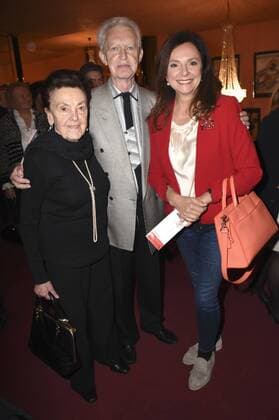 Rolf Kuhsiek mit Begleitung und Uschi Dämmrich von Luttitz bei der Premiere des Theaterstücks Das Lächeln der Frauen in der Komödie im Bayerischen Hof. München, 14.11.2016 Foto:xP.xSchönbergerx xFuturexImage