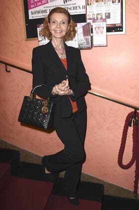Jutta Kammann bei der Premiere des Theaterstücks Das Lächeln der Frauen in der Komödie im Bayerischen Hof. München, 14.11.2016 Foto:xP.xSchönbergerx xFuturexImage