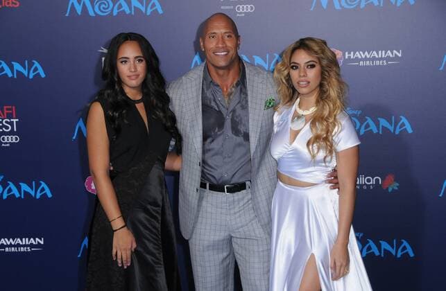 November 14, 2016 - Hollywood, CA, United States - 14 November 2016 - Hollywood, California. Simone Alexandra Johnson, Dwayne Johnson, Dinah Jane Hansen. AFI FEST 2016 Presented By Audi - Premiere Of Disney s Moana held at TCL Chinese Theater. Photo Credit: AdMedia Hollywood United States - ZUMAa123 20161114_zaa_a123_174