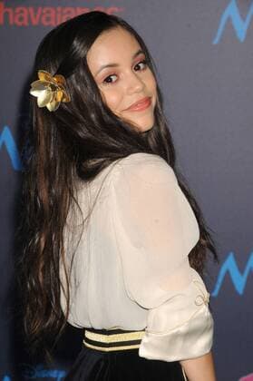 November 14, 2016 - Los Angeles, California, United States - November 14th 2016 - Los Angeles California USA - Actress JENNA ORTEGA the Disney World Premiere Moana held at the El Capitan Theater, Hollywood, CA Los Angeles United States - ZUMAf05_ 20161114_zaf_f05_071