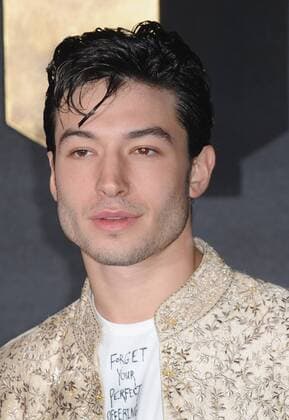 November 15, 2016 - London, England, United Kingdom - Ezra Miller attends the European premiere of Fantastic Beasts And Where To Find Them at Empire Leciester Square. London United Kingdom - ZUMAs147 20161115_zap_s147_007