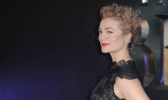 November 15, 2016 - London, England, United Kingdom - Alison Sudol attends the European premiere of Fantastic Beasts And Where To Find Them at Empire Leciester Square. London United Kingdom - ZUMAs147 20161115_zap_s147_038