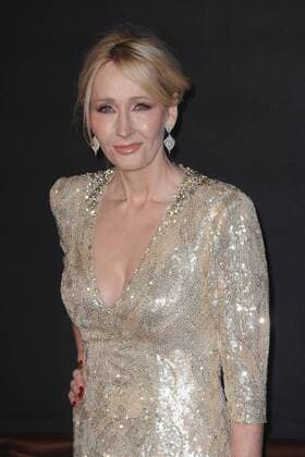November 15, 2016 - London, England, United Kingdom - J.K. Rowling attends the European premiere of Fantastic Beasts And Where To Find Them at Empire Leciester Square. London United Kingdom - ZUMAs147 20161115_zap_s147_048