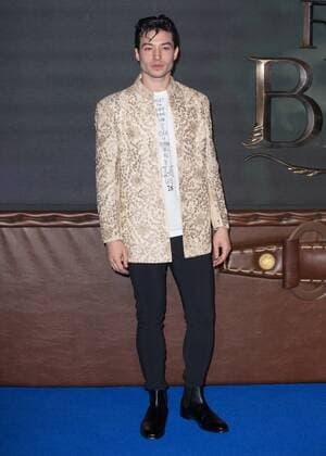 Ezra Miller attends the European Premiere of Fantastic Beasts And Where To Find Them at the Odeon, Leicester Square, London. NOVEMBER 15th 2016  MISx163554
