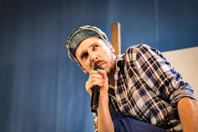 Alligatoah:Akkordarbeit 2016 - Akustik Konzert im Theaterhaus, Die Akustik-Tour mit ONKEL Copyright: 7aktuell.dex xAndreasxFriedrichs