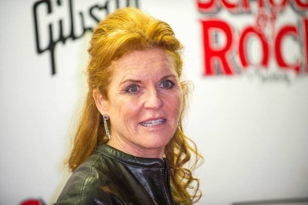 Sarah Ferguson bei der Ankunft zur Musical Premiere von School of Rock The Musical am 14.11.2016 in London School of Rock The Musical New London Theatre Opening Night , 2016 