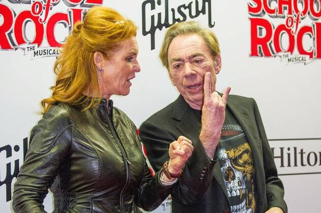 Sarah Ferguson und Andrew Lloyd Webber bei der Ankunft zur Musical Premiere von School of Rock The Musical am 14.11.2016 in London School of Rock The Musical New London Theatre Opening Night , 2016 